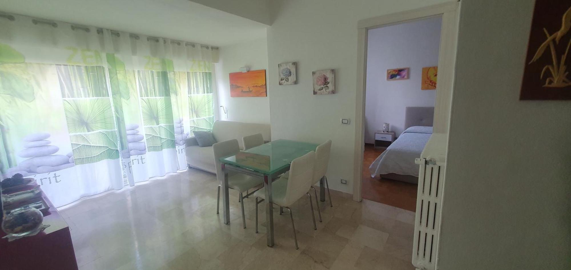 Appartamento Lido 'With Parking Space Included' Toscolano Maderno Phòng bức ảnh