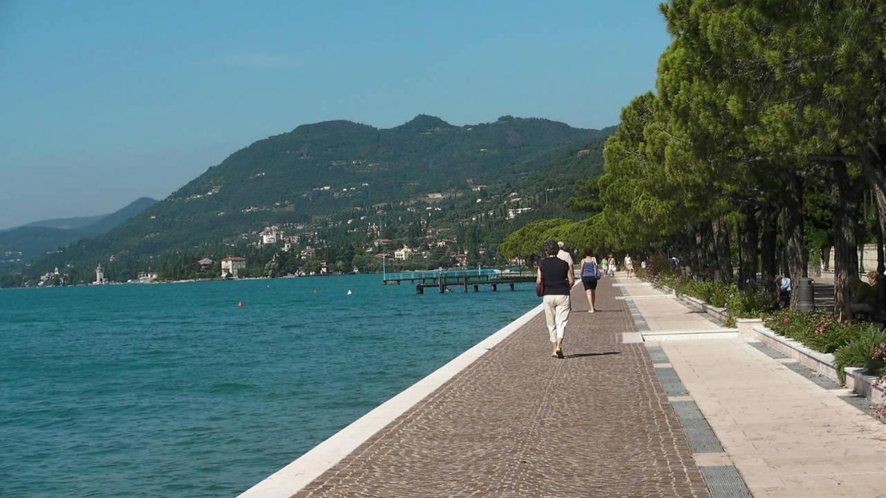 Appartamento Lido 'With Parking Space Included' Toscolano Maderno Ngoại thất bức ảnh